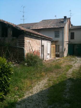 Villa a Cornale e bastida in Via Mauro Angeleri - Foto 4