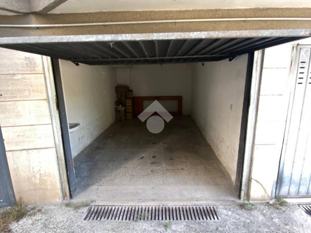 Box / garage a Cassino in Via rapido, 3 - Foto 2