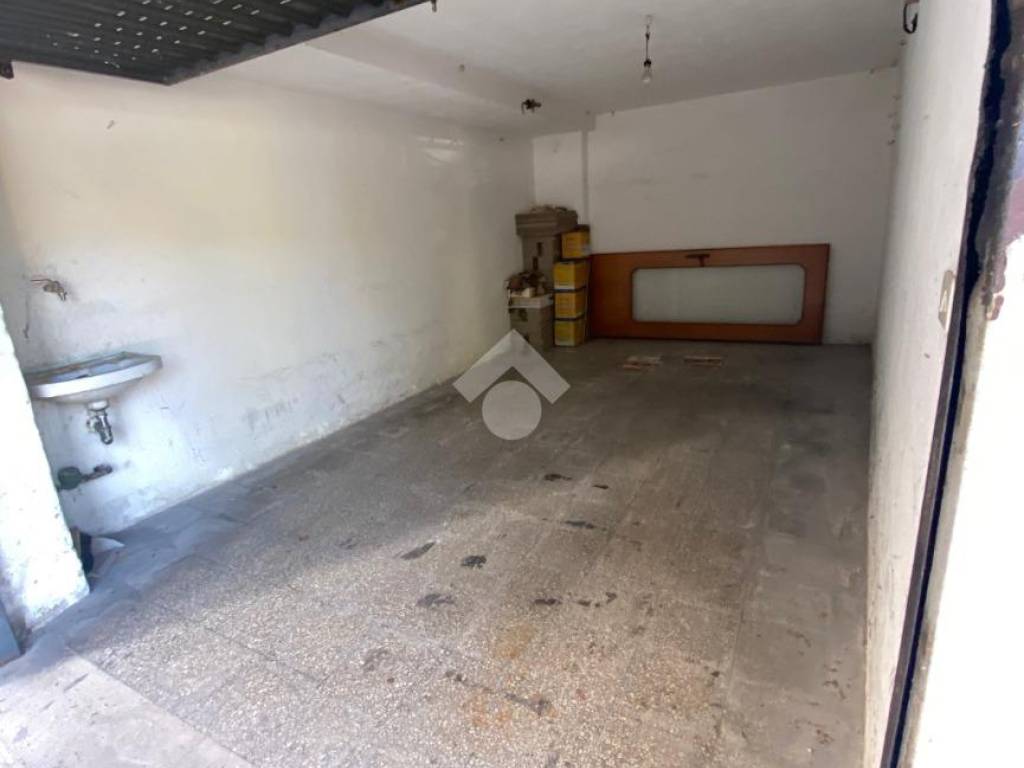 Box / garage a Cassino in Via rapido, 3 - Foto 5