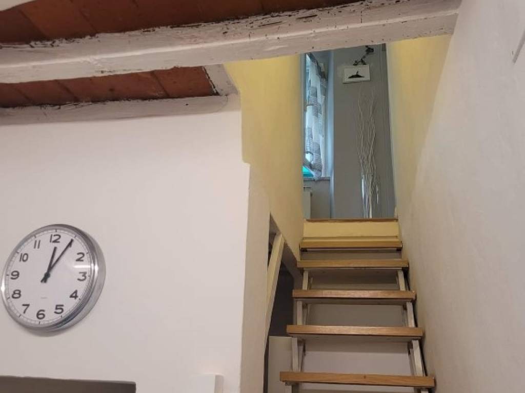 Appartamento a Bucine in bucine - Foto 4