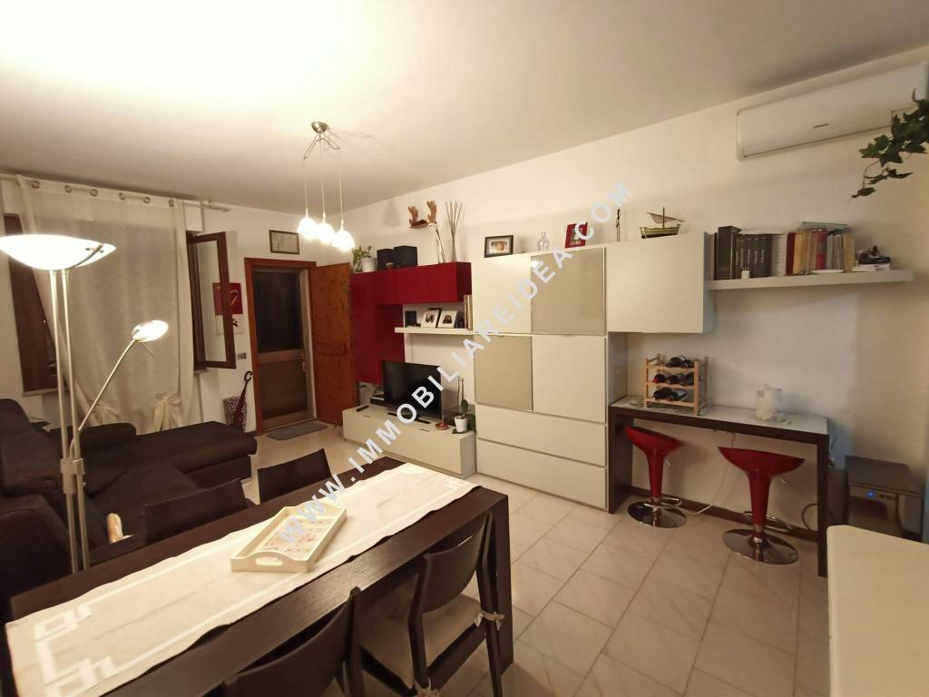 Appartamento a Rosignano marittimo in Via delle Pescine - Foto 2