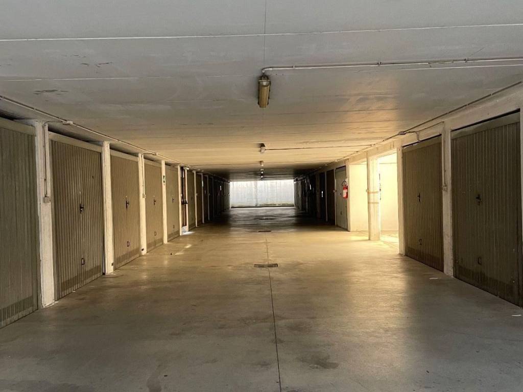Box / garage a Brescia in Via Aldo Moro, 22 - Foto 4
