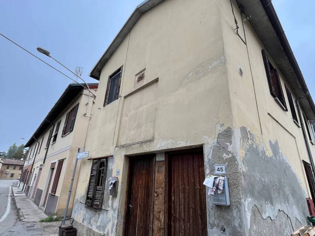 Villa a Vellezzo bellini in Via Pavia, 45 - Foto 3