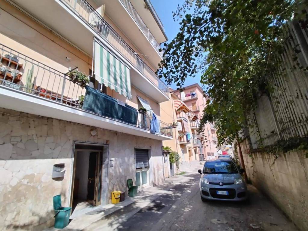 Appartamento a Benevento in Via Tommaso Rossi - Foto 3