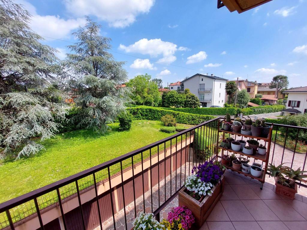 Appartamento a Casatenovo in Via Roma, 54 - Foto 3