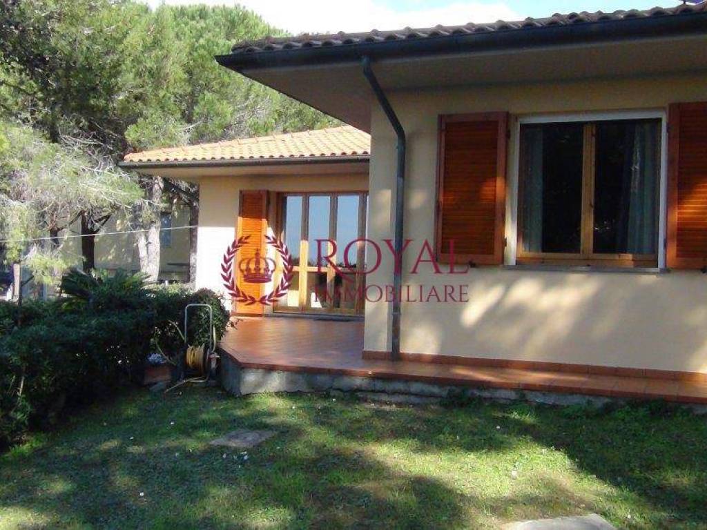 Villa a Rosignano marittimo in via Lorenzini - Foto 3