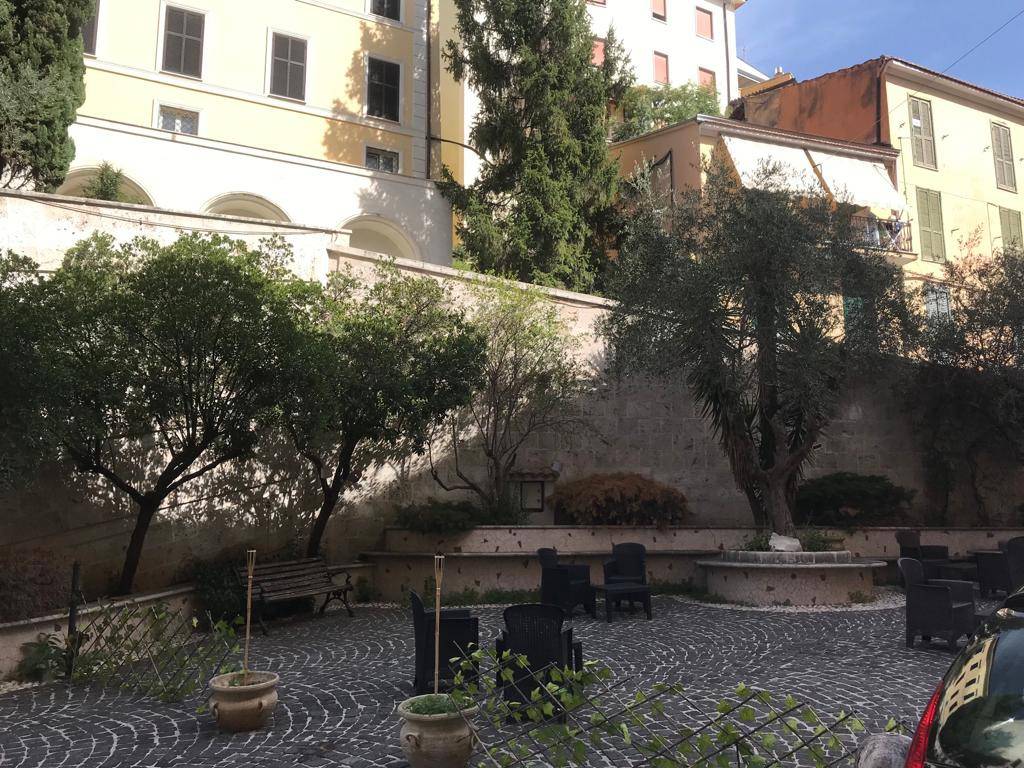 Immobile a Frosinone in Largo San Silverio - Foto 2