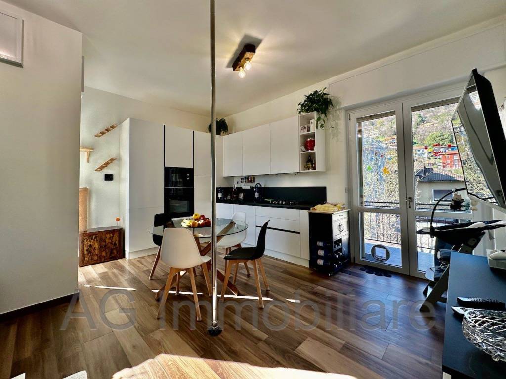 Appartamento a Verbania in Via Enrico Toti - Foto 4