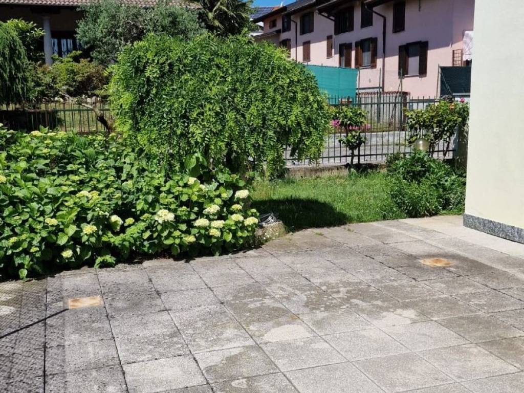 Villa a Daverio in Via Giovanni XXIII, 7 - Foto 3