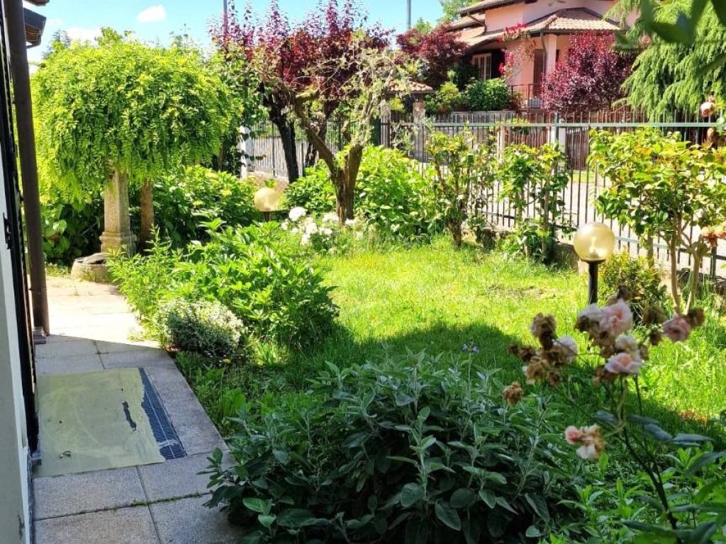 Villa a Daverio in Via Giovanni XXIII, 7 - Foto 5