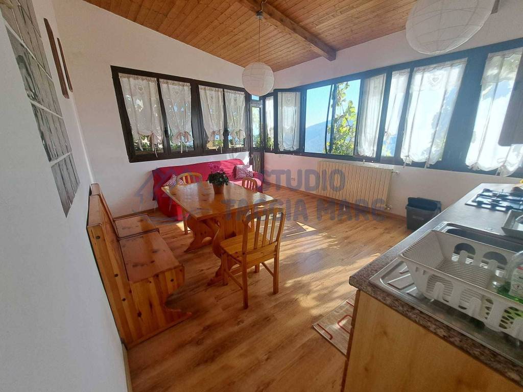 Appartamento a Molini di triora in Via IV Novembre - Foto 3