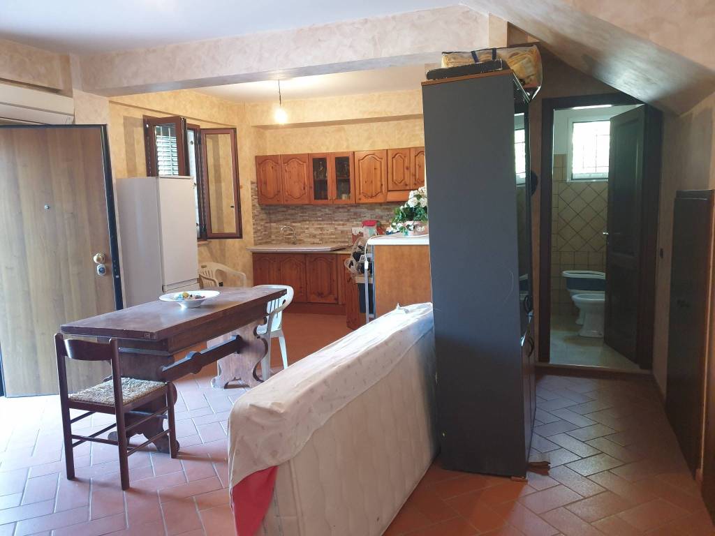 Villa a Ceccano in Via Giulio Pastore - Foto 5