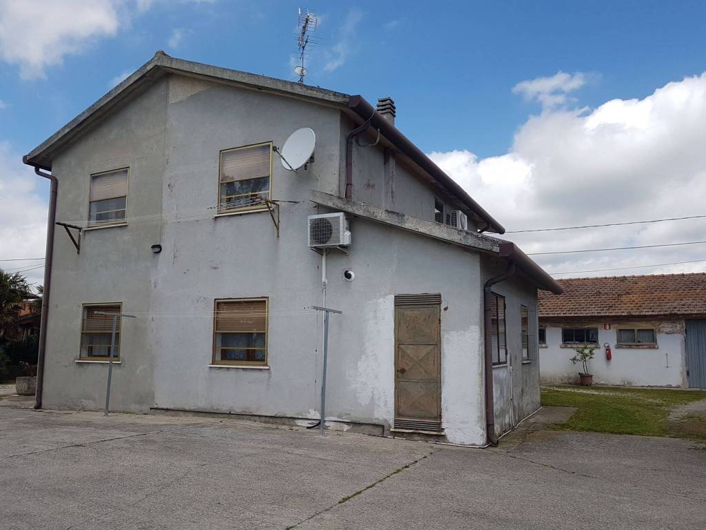 Villa a Loreo in Via Canalvecchio - Foto 3