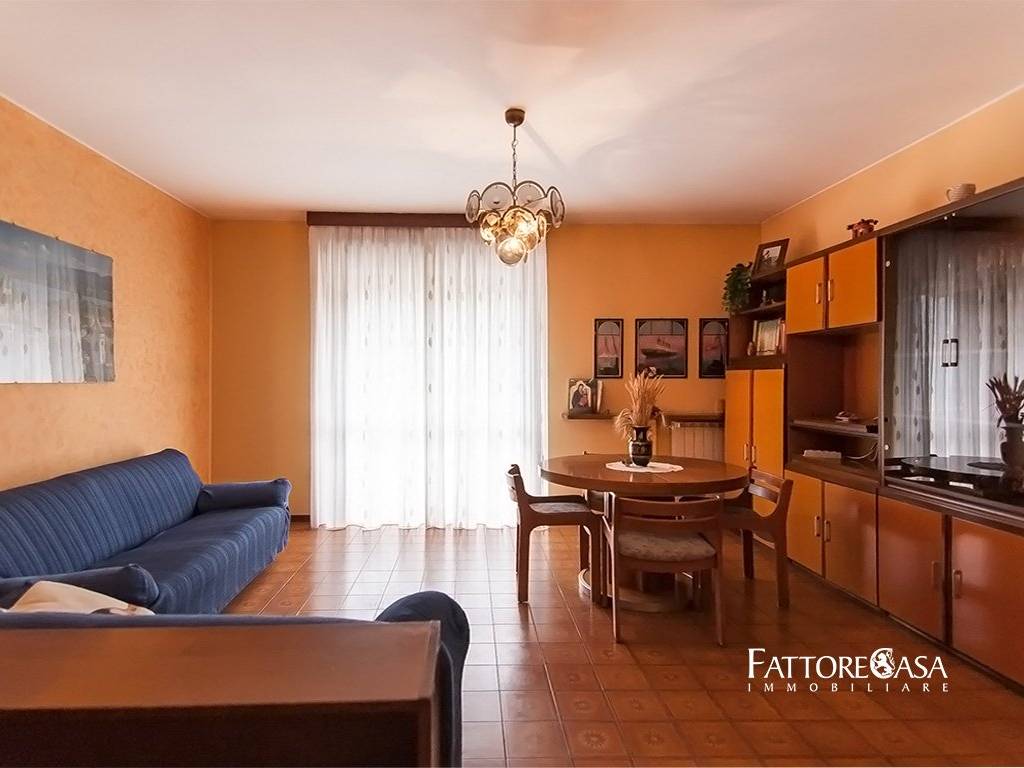 Appartamento a Cislago in Via Giovanni Caboto - Foto 4