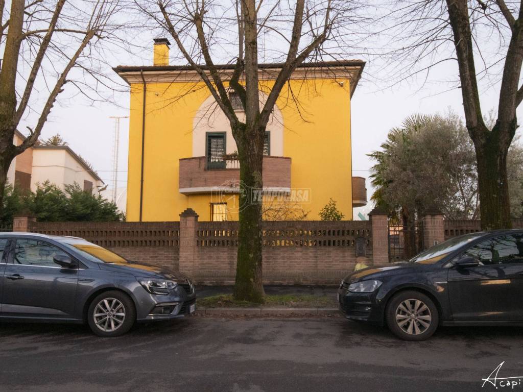 Appartamento a Camposanto in Via Pietro Giannone 66 - Foto 2