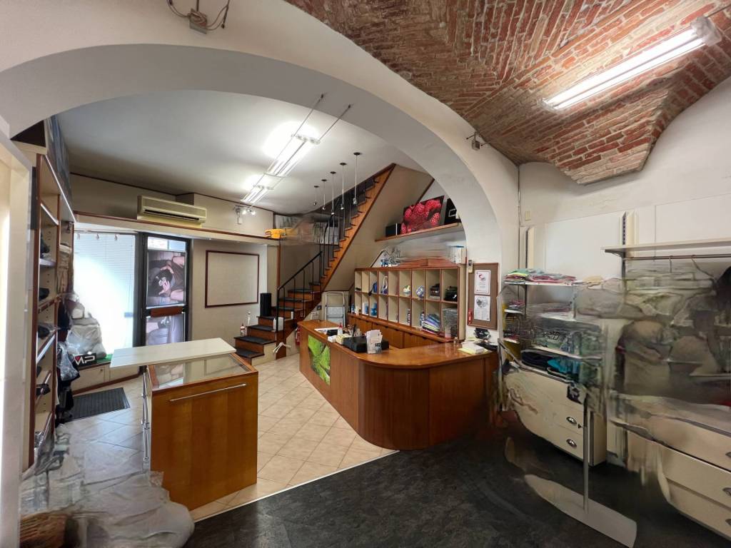 Immobile a Fabriano in PIAZZA DEL COMUNE, 19 - Foto 5