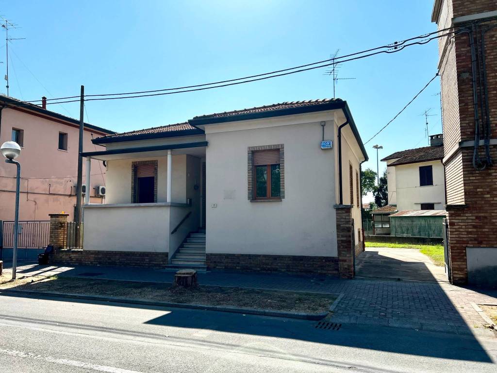 Casa indipendente a Alfonsine in Via Antonio Costa, 17 - Foto 5