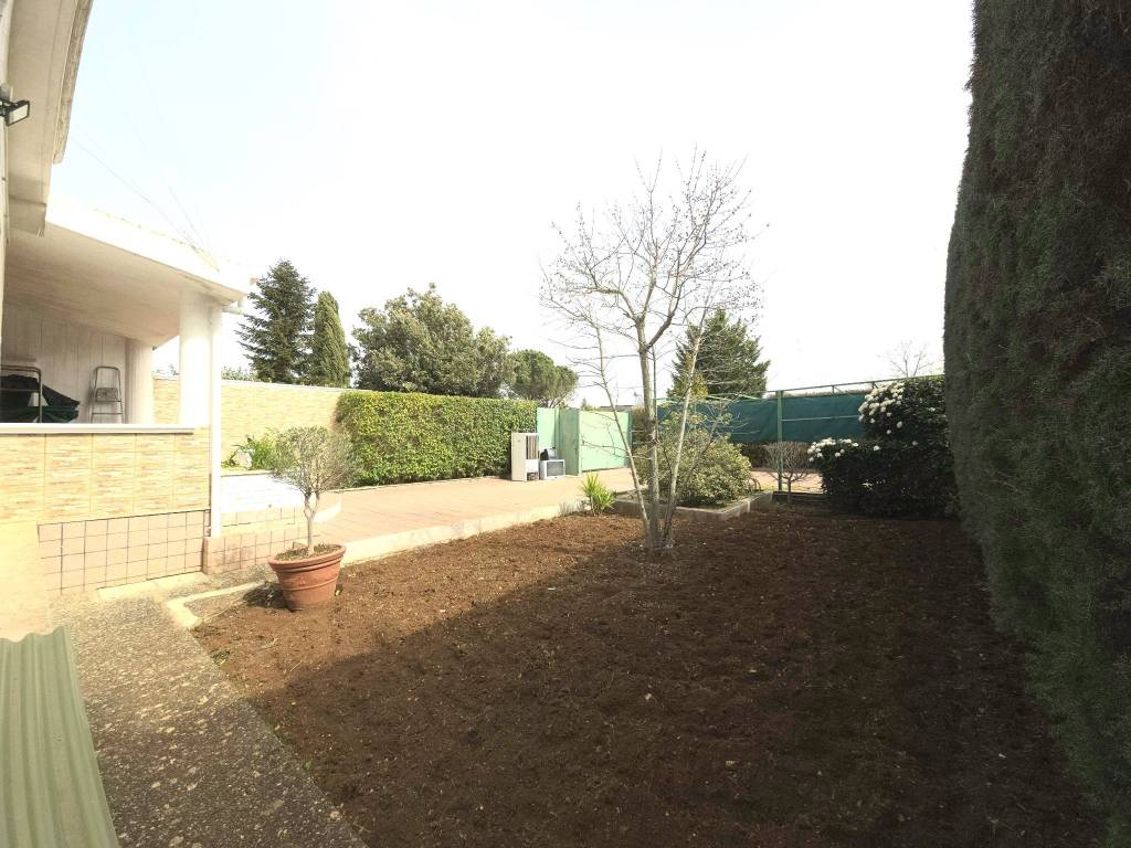 Villetta a schiera a Cassano delle murge - Foto 5