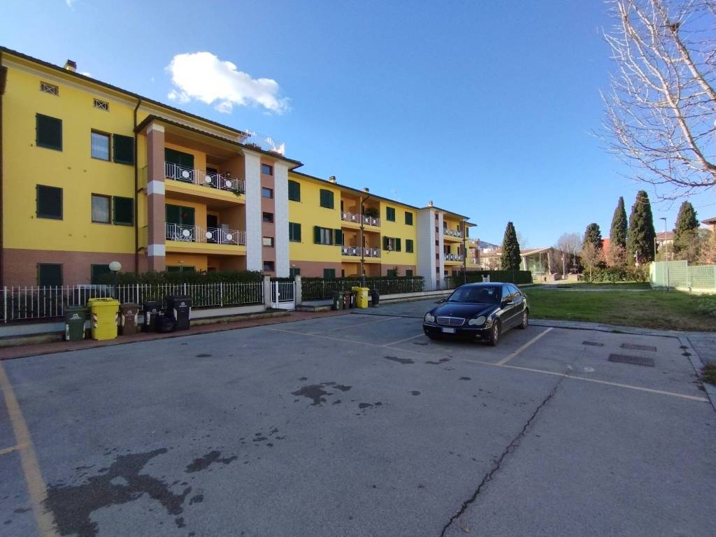Appartamento a Quarrata in Via Dante Alighieri - Foto 2