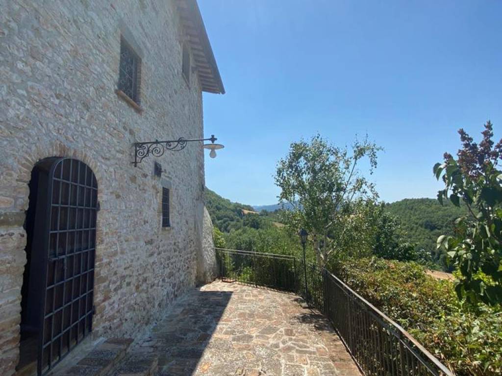 Rustico / casale a Valtopina in Via Poggio - Foto 5