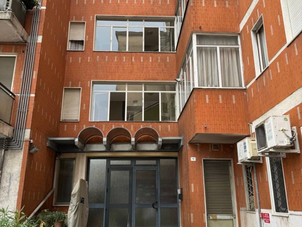 Palazzo / stabile a Udine in Viale Europa Unita, 163 - Foto 2