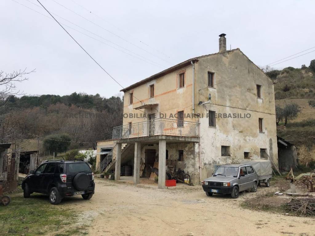 Villa a Cupra marittima in Contrada Sant'Egidio - Foto 3