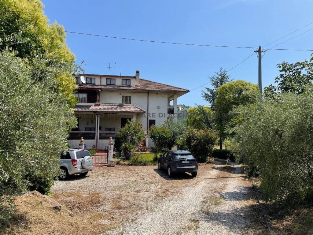 Villa a Ripatransone in Contrada Gozzana - Foto 2