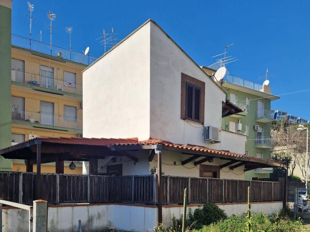 Casa indipendente a Gaeta in Via Calegna Traversa 1 - Foto 2