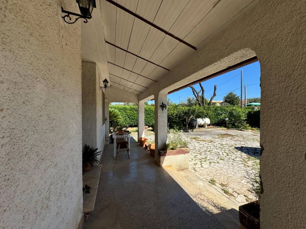Villa a Cisterna di latina in Via John Fitzgerald Kennedy - Foto 4