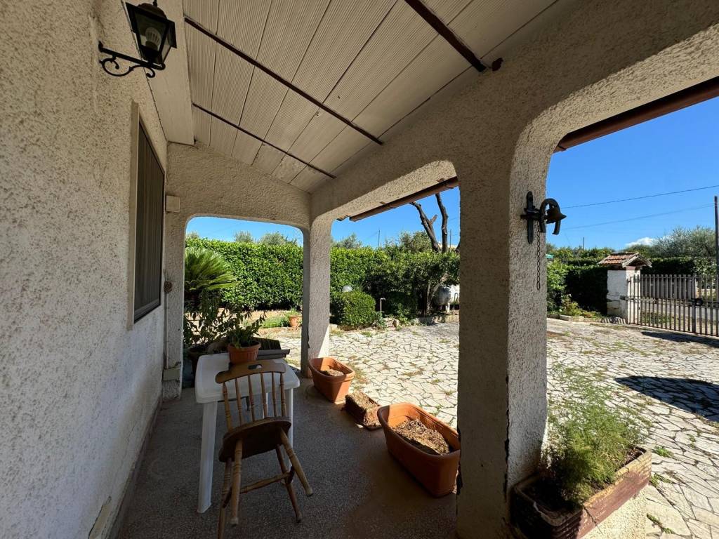 Villa a Cisterna di latina in Via John Fitzgerald Kennedy - Foto 5