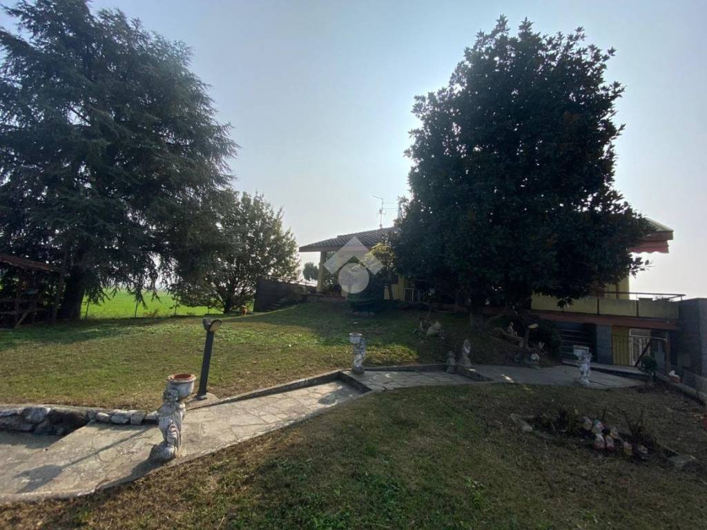 Villa a Codogno in VIA PEDRAZZINI GUAITAMACCHI, 60 - Foto 3