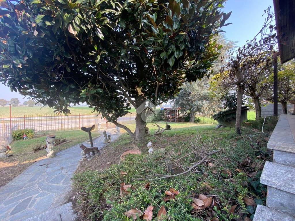 Villa a Codogno in VIA PEDRAZZINI GUAITAMACCHI, 60 - Foto 5
