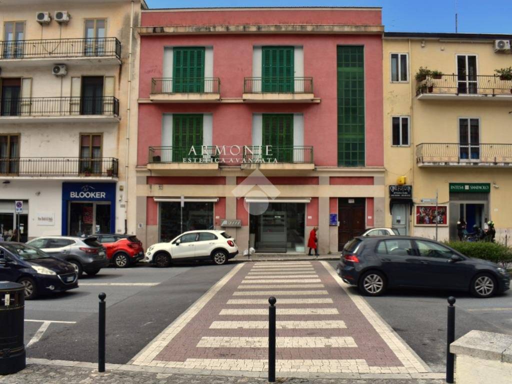 Appartamento a Paola in Piazza IV Novembre - Foto 2