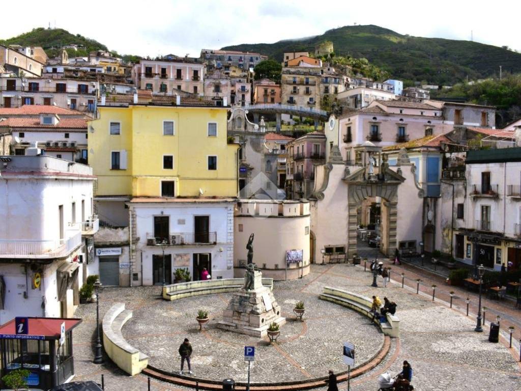 Appartamento a Paola in Piazza IV Novembre - Foto 3