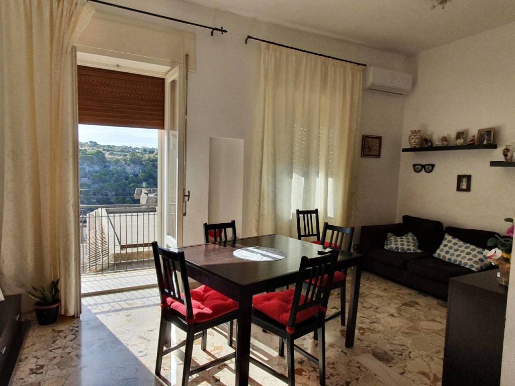 Appartamento a Modica in Via Rosario Cascino, 27 - Foto 2