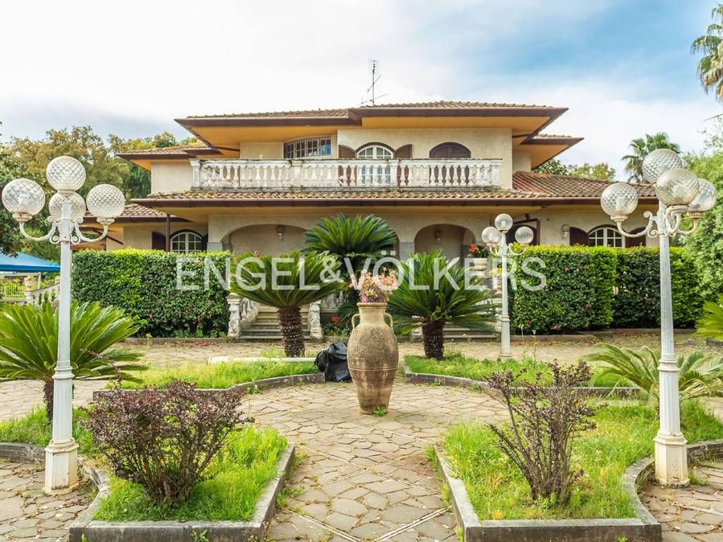 Villa a Cisterna di latina in Via dei Lecci - Foto 3