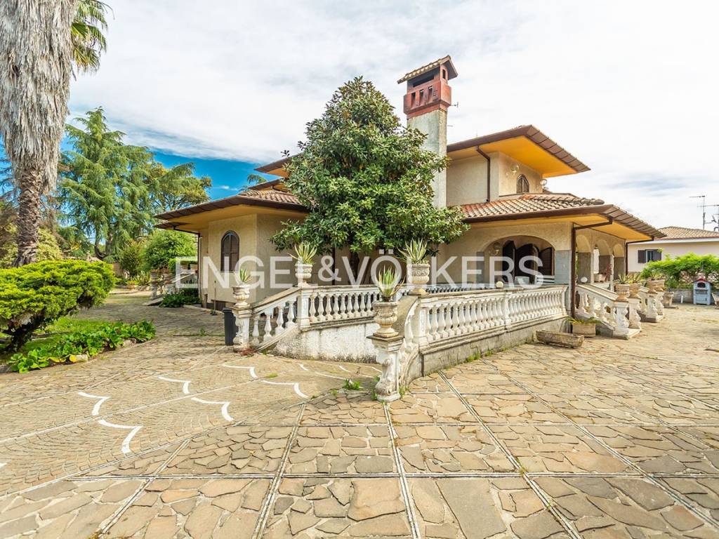 Villa a Cisterna di latina in Via dei Lecci - Foto 5