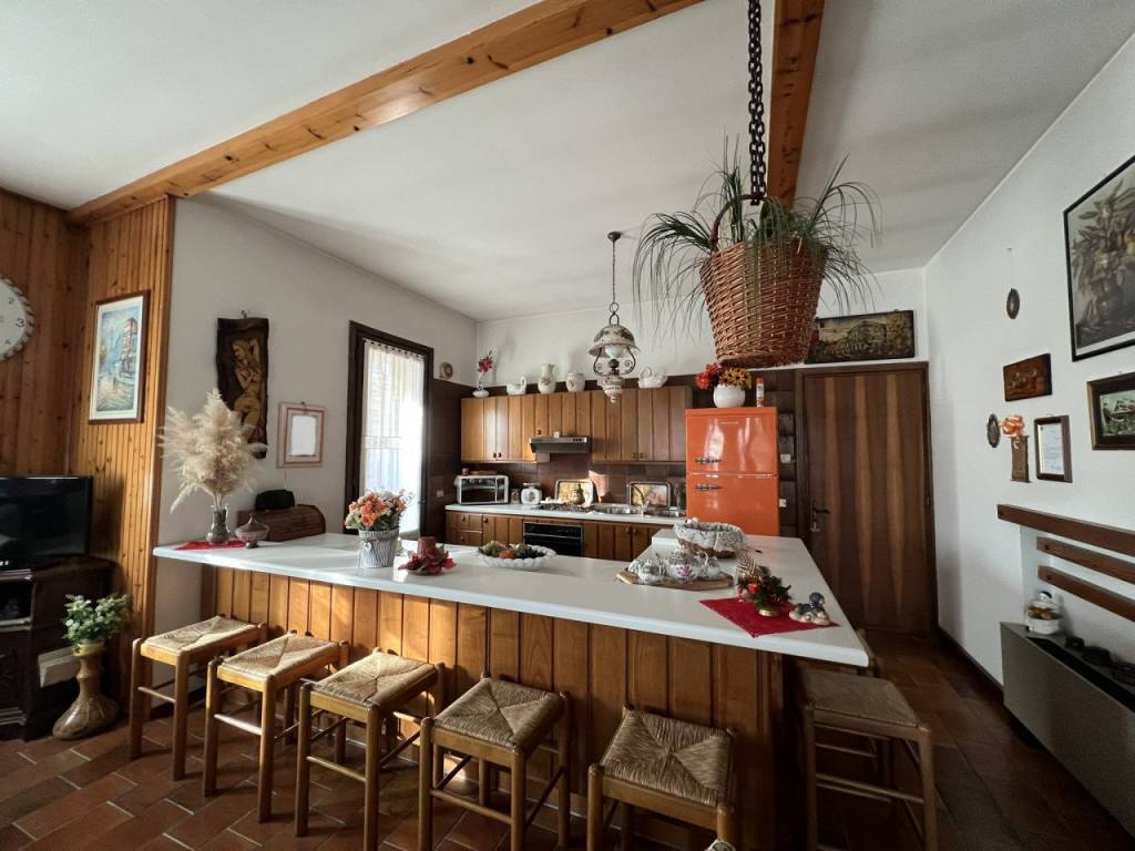 Casa indipendente a Montagnana in VIA BRUNO BONATTO 8 - Foto 3