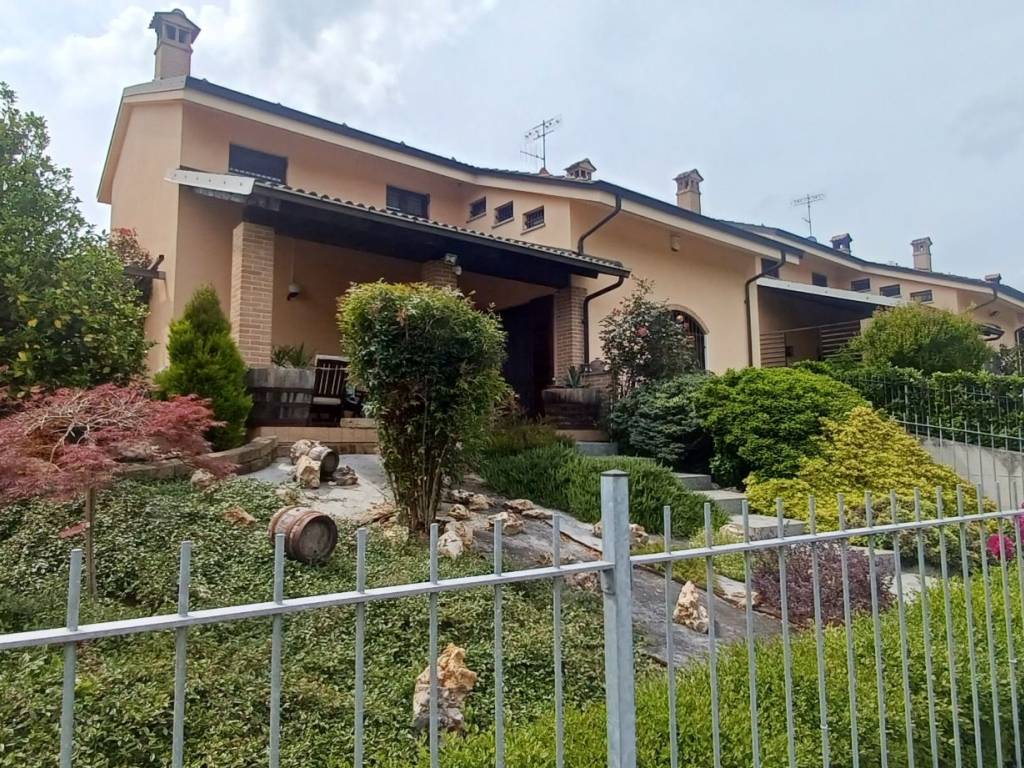 Villa a Bra - Foto 2