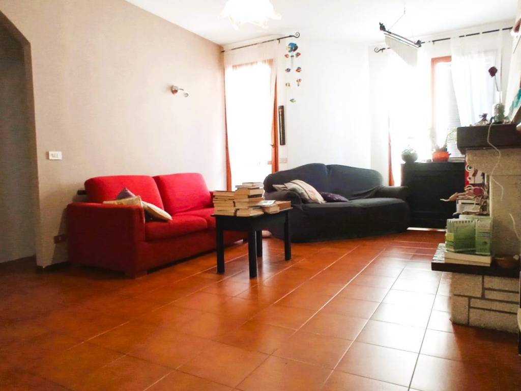 Appartamento a Marciana marina in Viale Llewelyn Lloyd, 6 - Foto 2