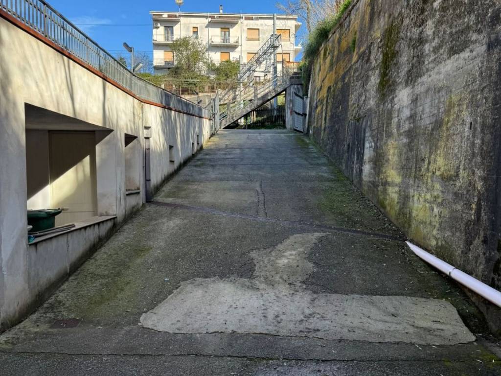 Box / garage a Sapri in Via Sant'Antonio da Padova - Foto 3
