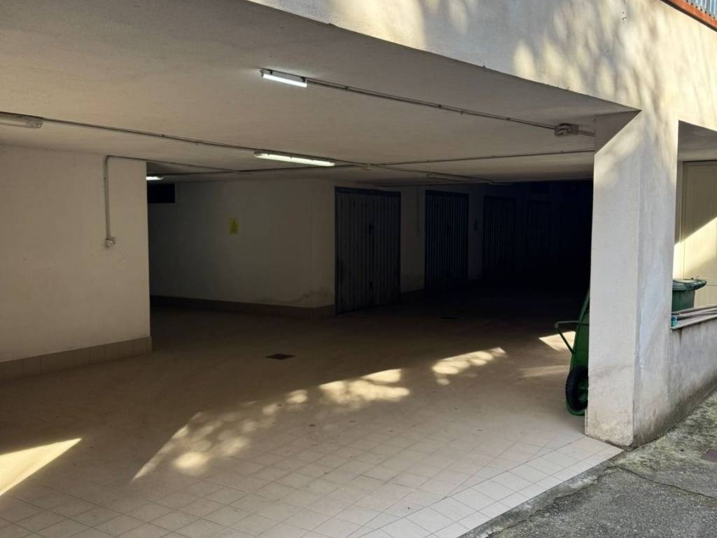 Box / garage a Sapri in Via Sant'Antonio da Padova - Foto 4