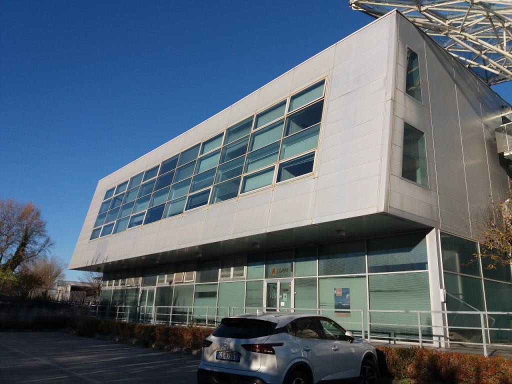 Immobile a Osimo in Via dell'Industria, 1 - Foto 4