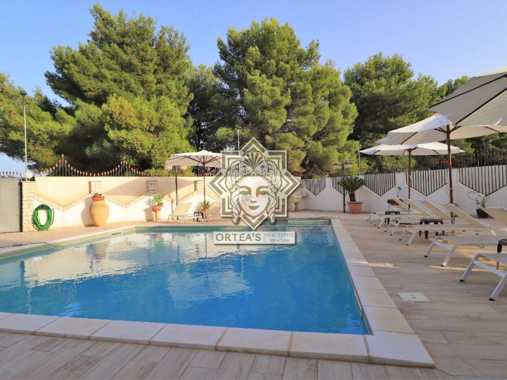 Villa a Floridia in viale vittorio veneto - Foto 3