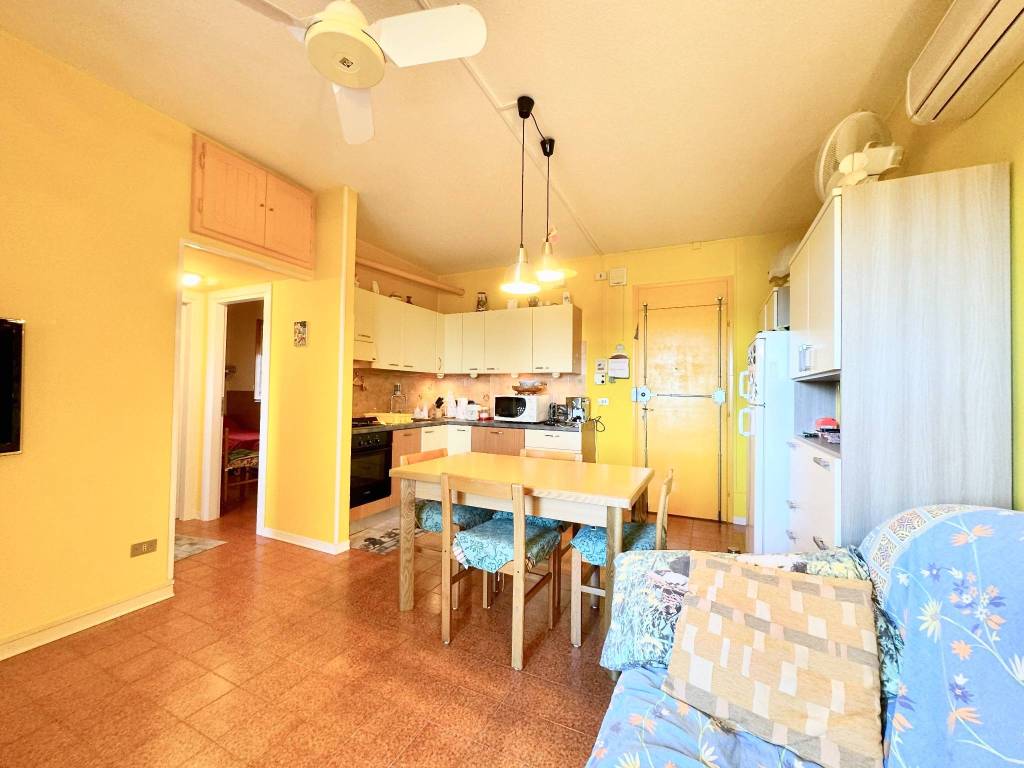 Appartamento a Comacchio in Viale Raffaello Sanzio, 116 - Foto 3