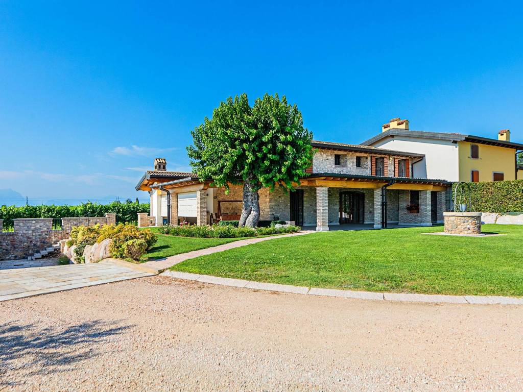 Villa a Peschiera del garda in Strada Massoni, 4 - Foto 5