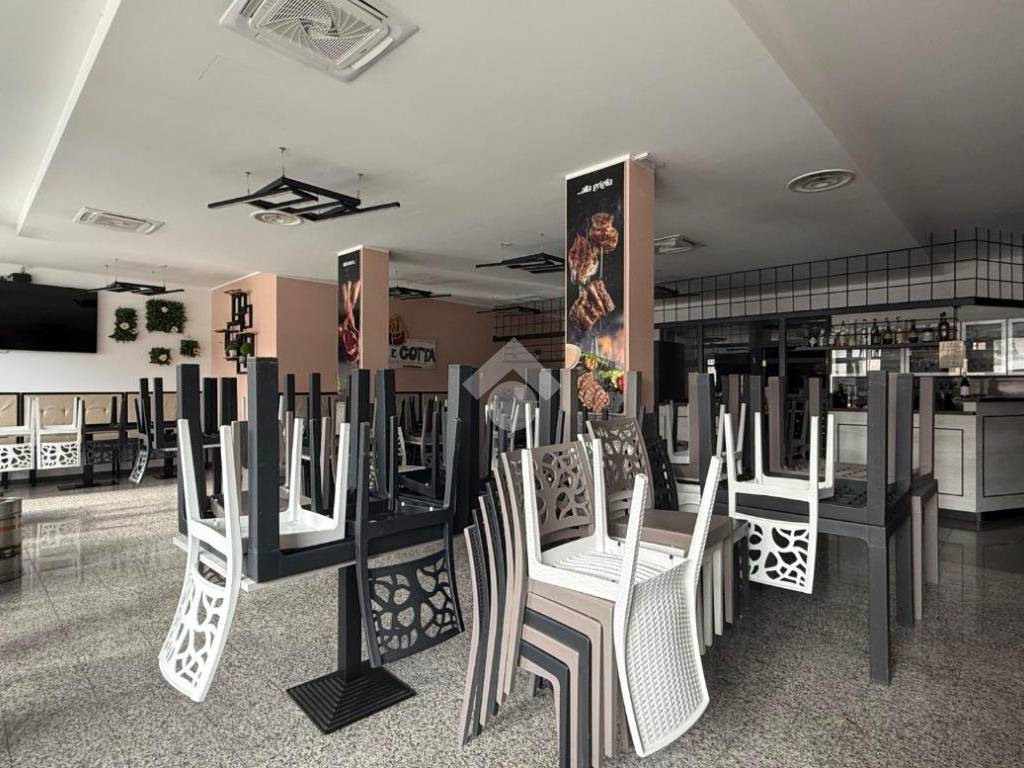 Appartamento a Alba adriatica in Via Trieste, 74 - Foto 2
