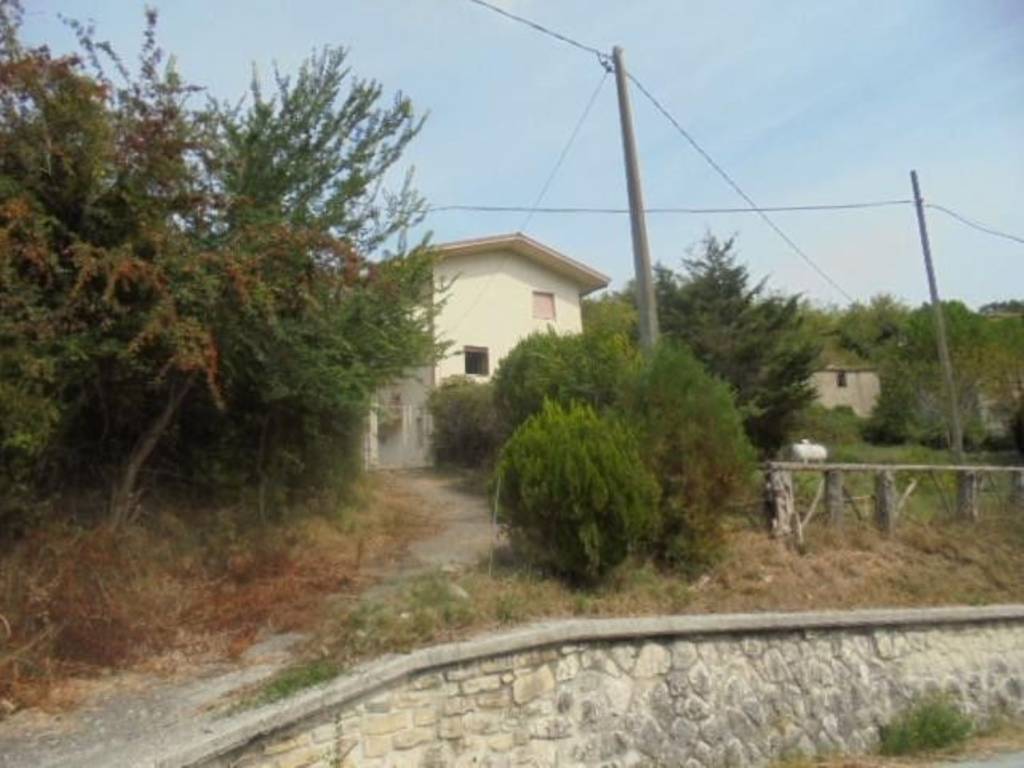Villa a Castelpetroso in Via Olmo, 33 - Foto 3