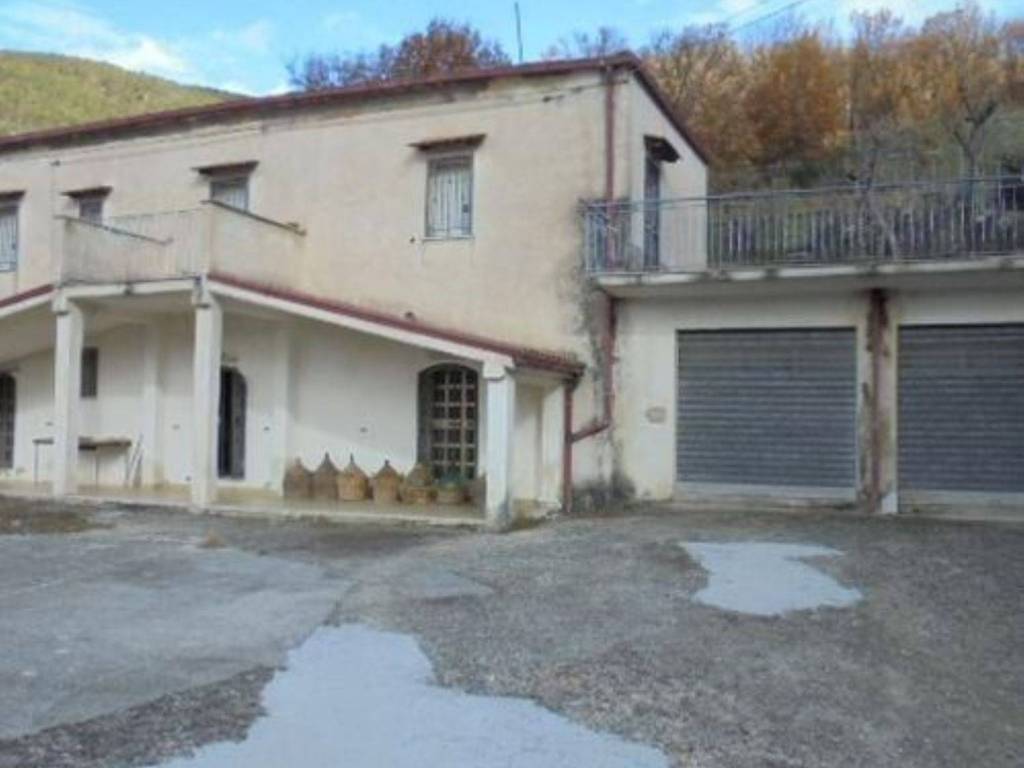 Villa a Santa maria del molise in Via Xxv Settembre, 43 - Foto 3