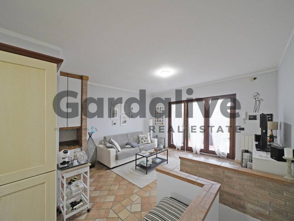 Appartamento a Puegnago sul garda in Via Borgo Alto - Foto 5
